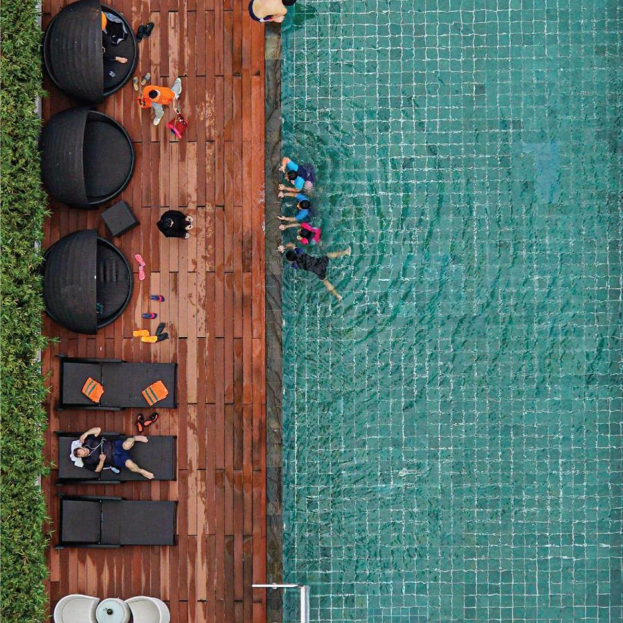 Harris Hotel Batam Center Екстериор снимка