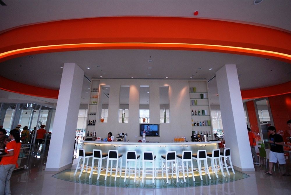 Harris Hotel Batam Center Екстериор снимка